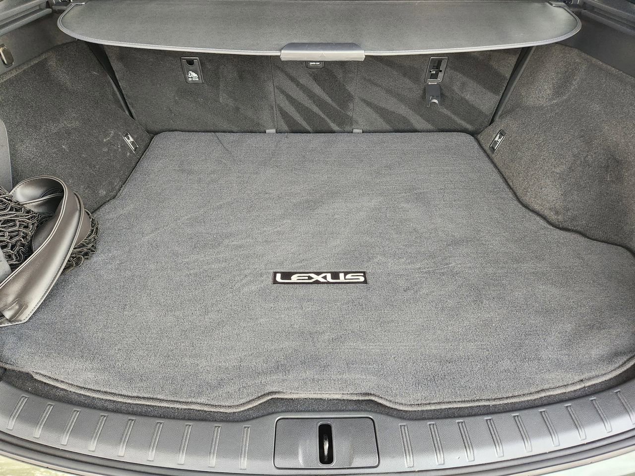 Used 2024 Lexus RX 350 Premium w/ Accessory Package (Z1) image 31