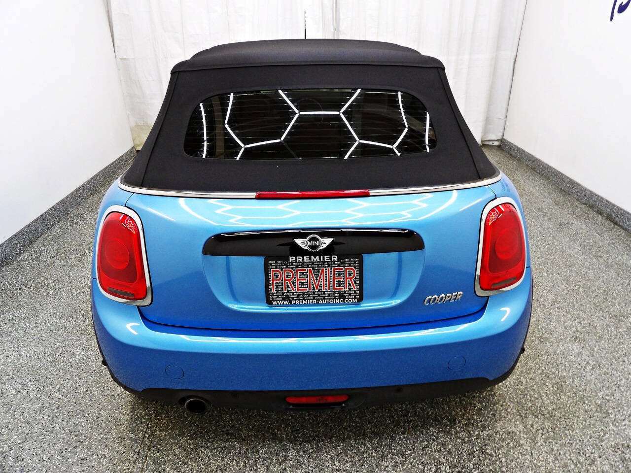 Used 2017 MINI Cooper Convertible image 5