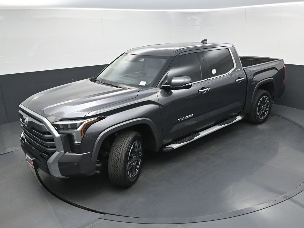 Used 2023 Toyota Tundra Limited AWD/4WD image 34