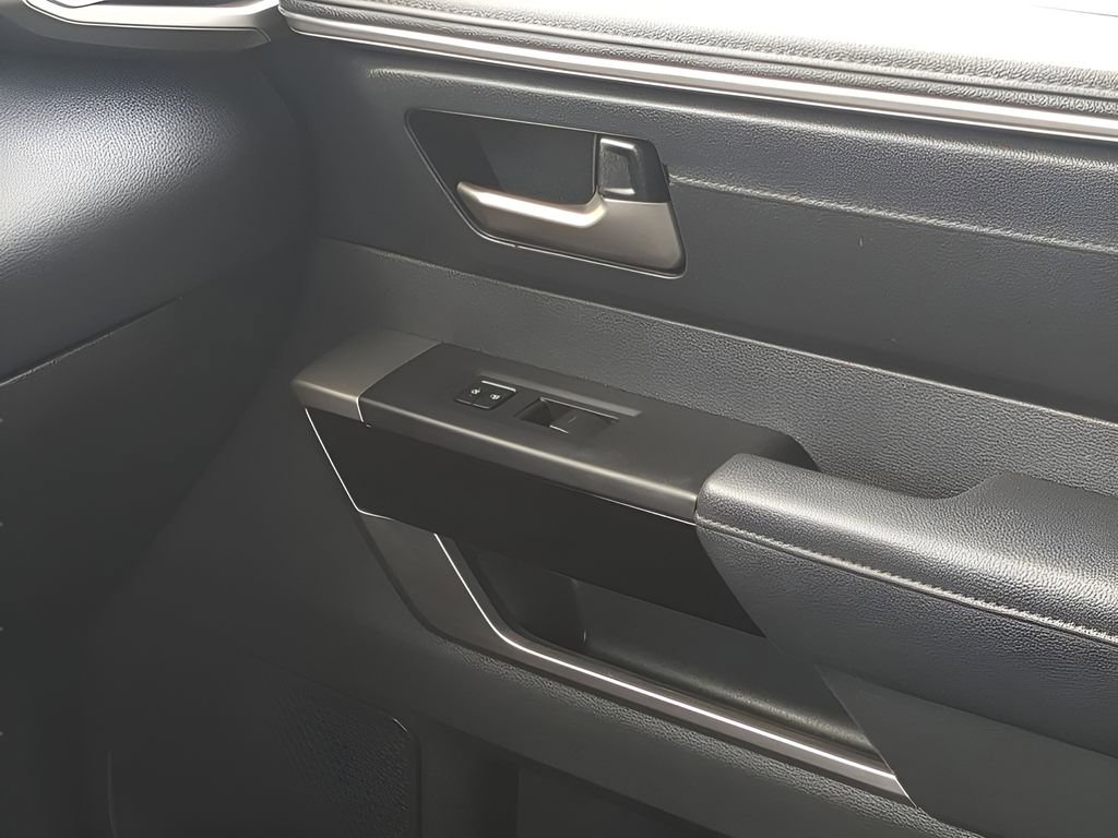 Used 2024 Toyota Tundra Limited image 24