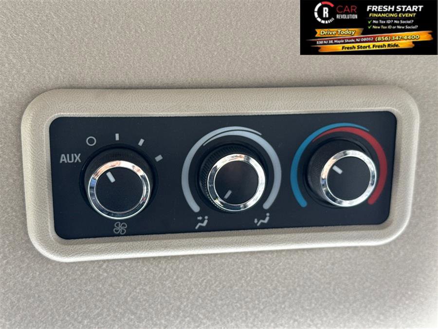 Used 2017 Chevrolet Express 2500 LS RWD image 15