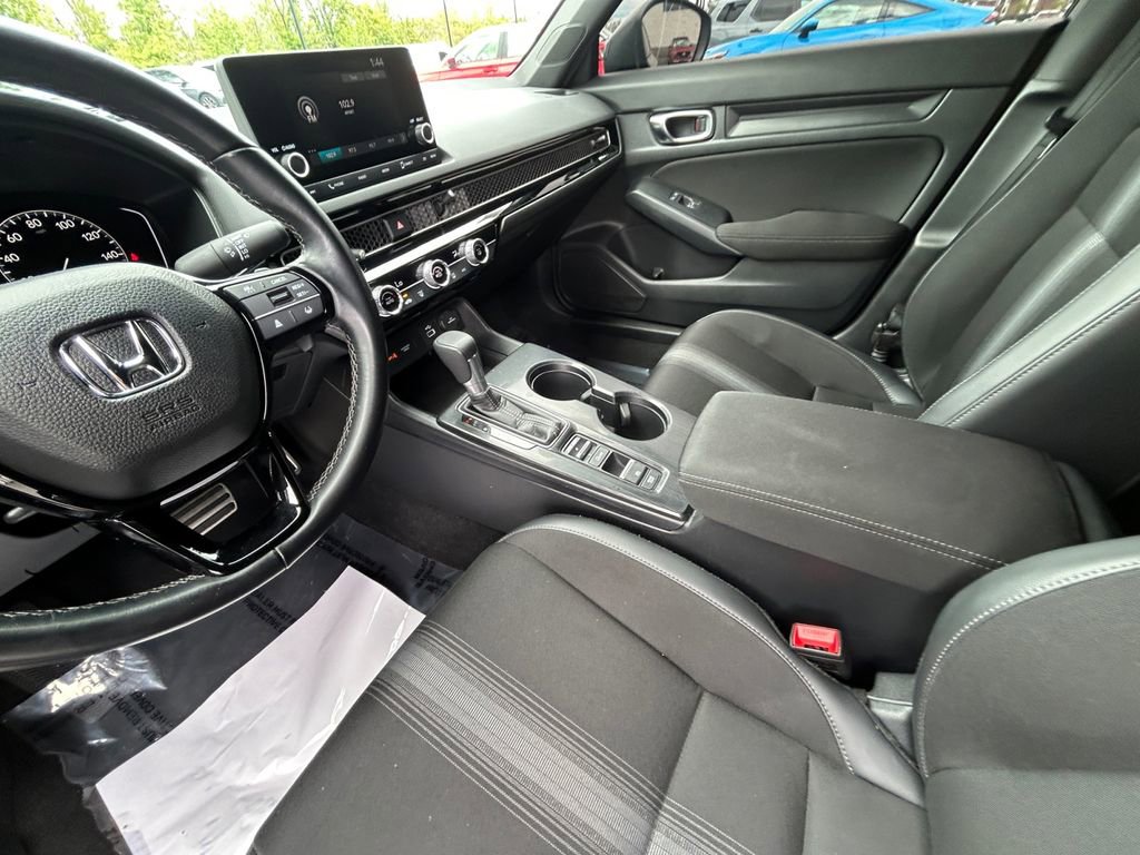 Used 2024 Honda Civic Sport image 11
