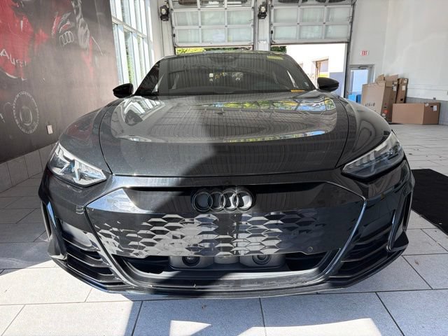 Used 2024 Audi RS e-tron GT w/ Carbon Performance Package AWD/4WD image 7