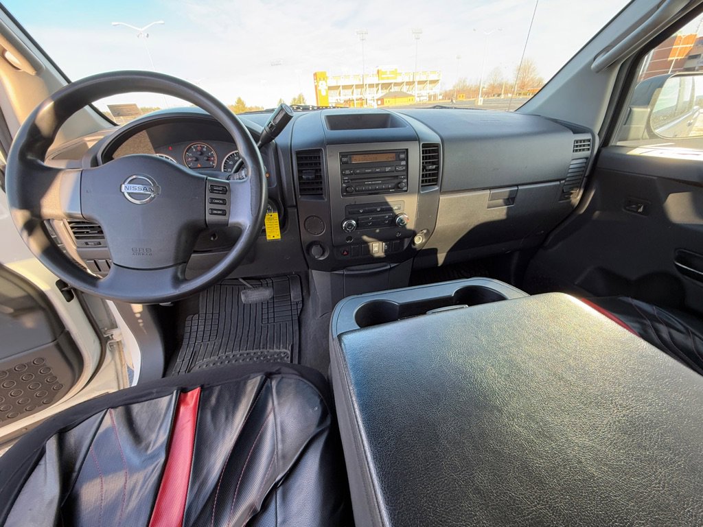 Used 2012 Nissan Titan SV image 12