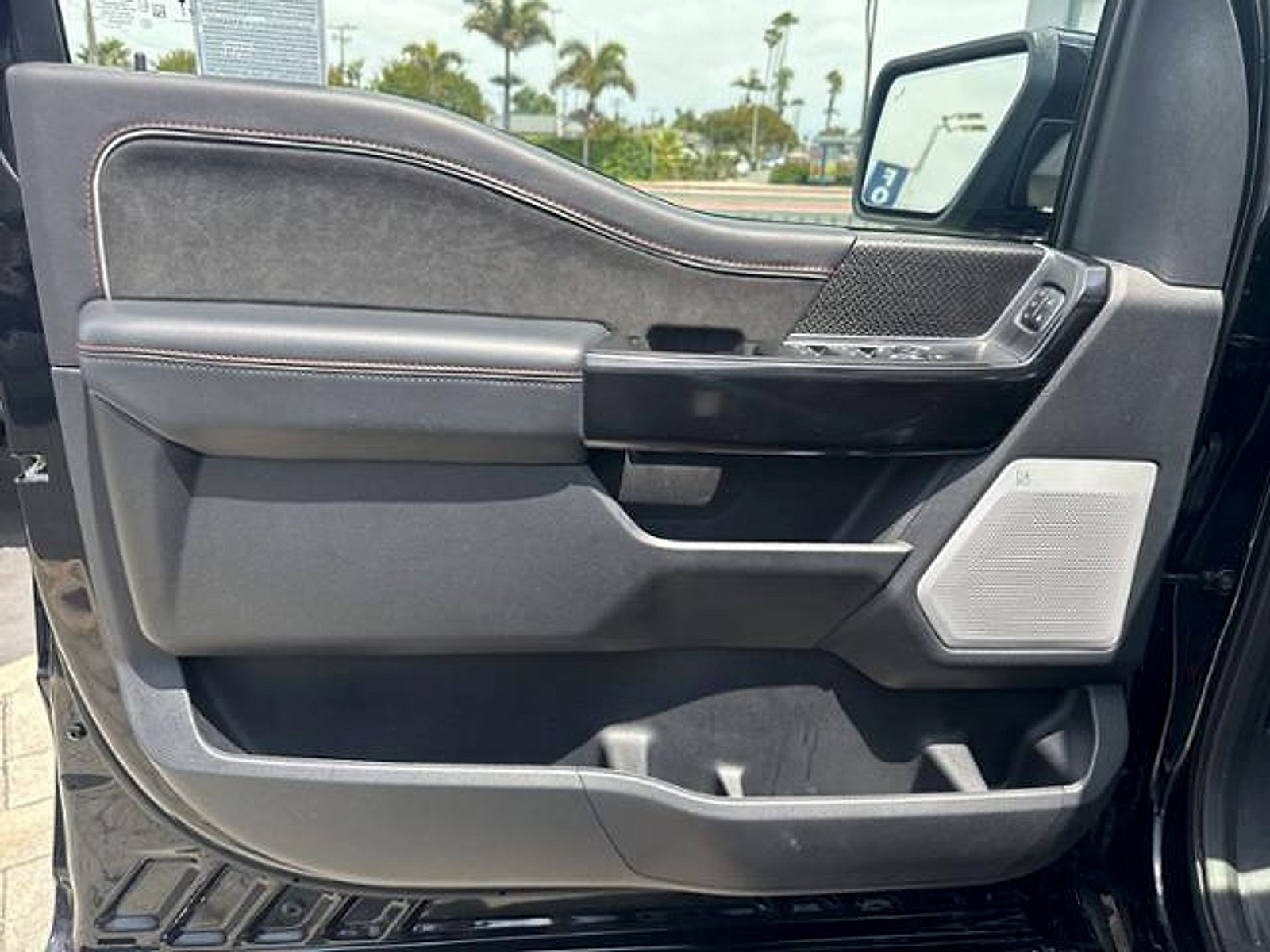 Used 2025 Ford F150 Raptor w/ Equipment Group 803A Raptor R AWD/4WD image 19