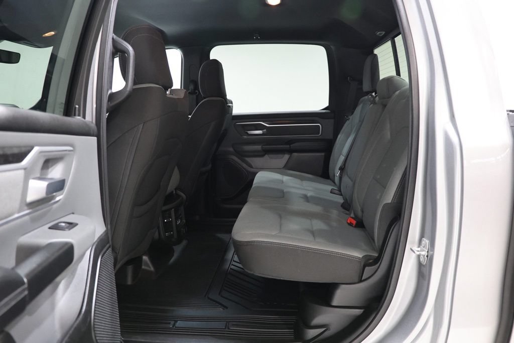 Used 2022 RAM 1500 Big Horn AWD/4WD image 35
