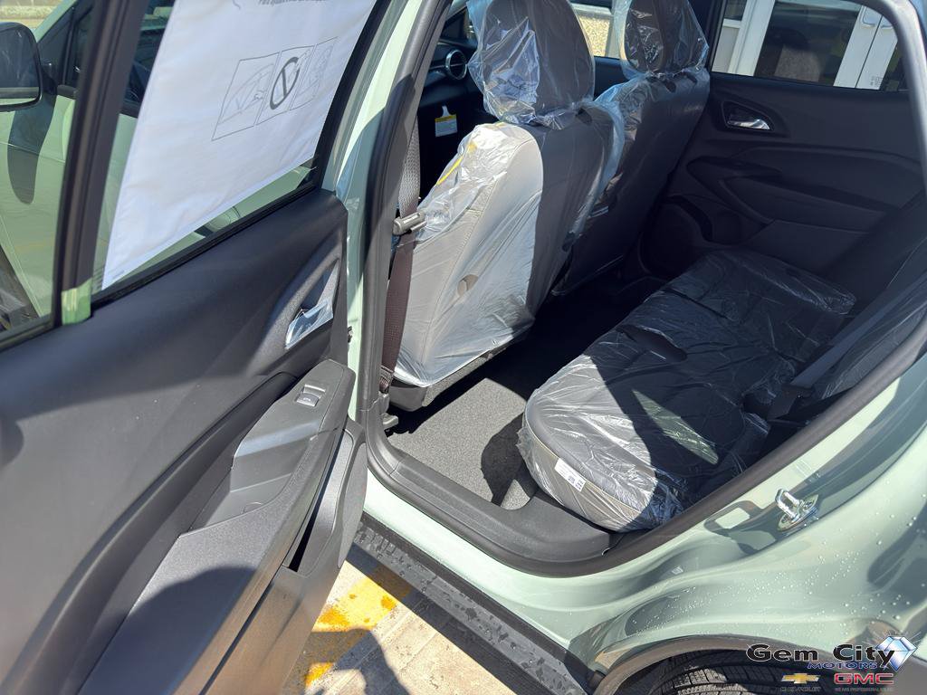 New 2026 Chevrolet Trax ACTIV FWD image 10