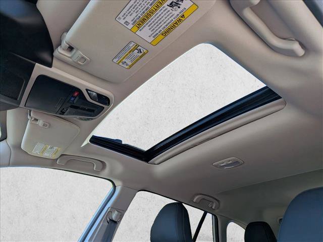 Certified 2025 Subaru Outback Onyx Edition XT AWD/4WD image 16