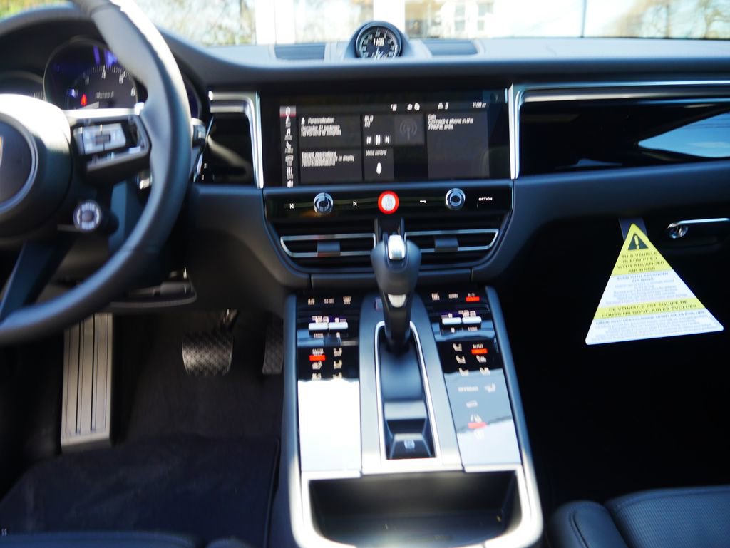 New 2026 Porsche Macan AWD/4WD image 19