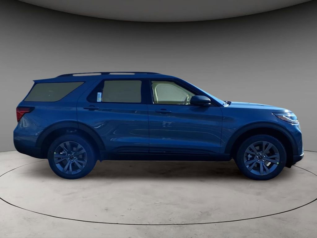 New 2026 Ford Explorer Active image 9