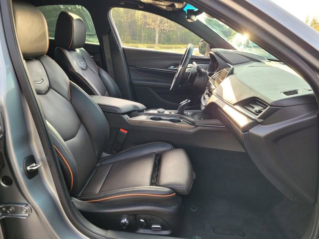 Used 2023 Cadillac CT4 V w/ Technology Package image 16