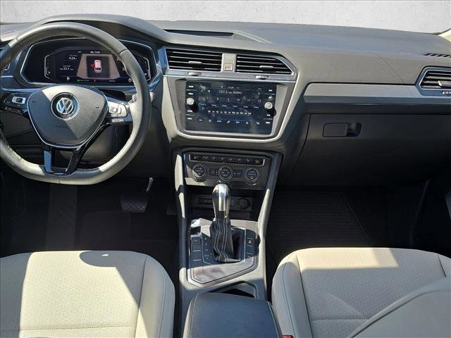 Used 2021 Volkswagen Tiguan SE image 17