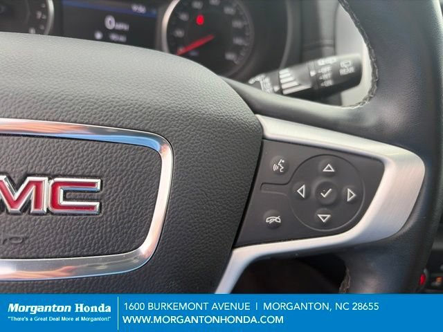 Used 2024 GMC Terrain SLT AWD/4WD image 16
