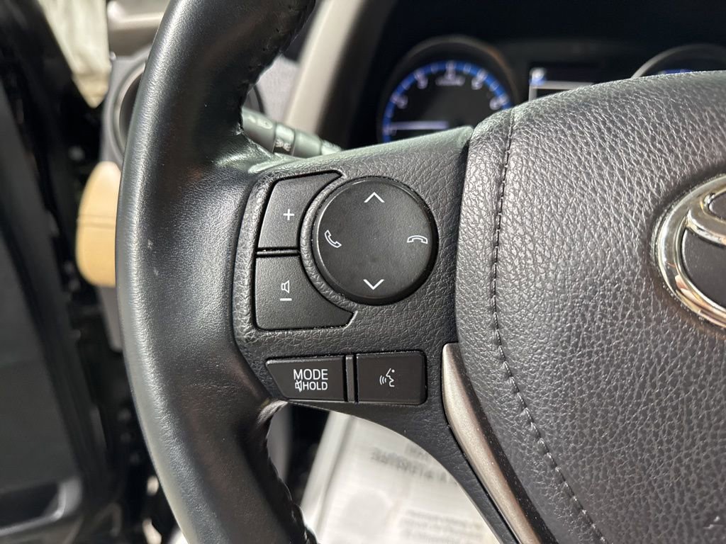 Used 2018 Toyota RAV4 XLE FWD image 19