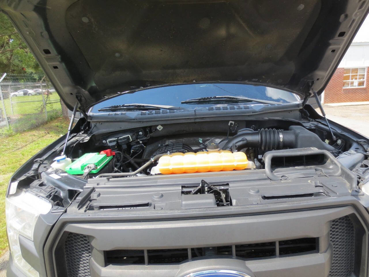 Used 2017 Ford F150 XL w/ XL Power Equipment Group image 4