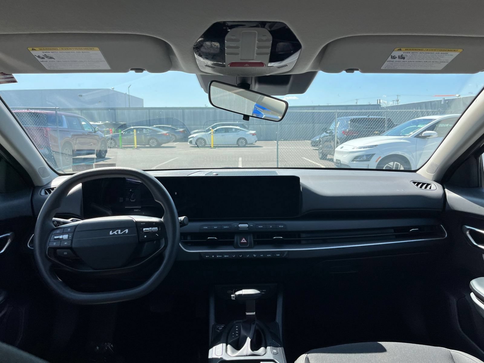 Used 2026 Kia K4 FWD image 32