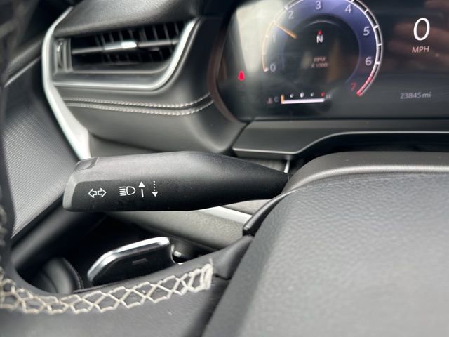 Used 2025 Jeep Grand Cherokee Altitude AWD/4WD image 23