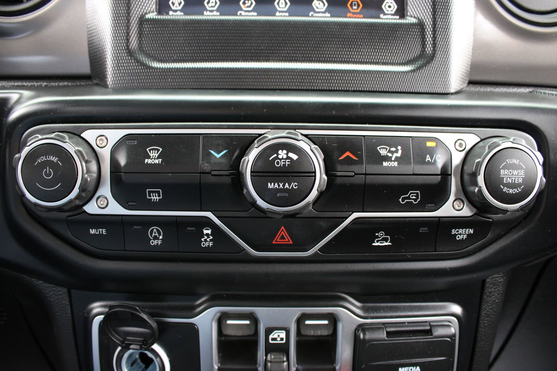 Used 2023 Jeep Gladiator Sport image 34