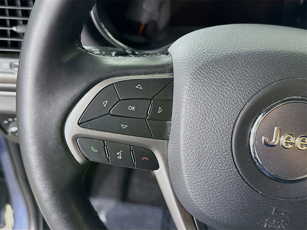 Used 2021 Jeep Grand Cherokee Limited image 23