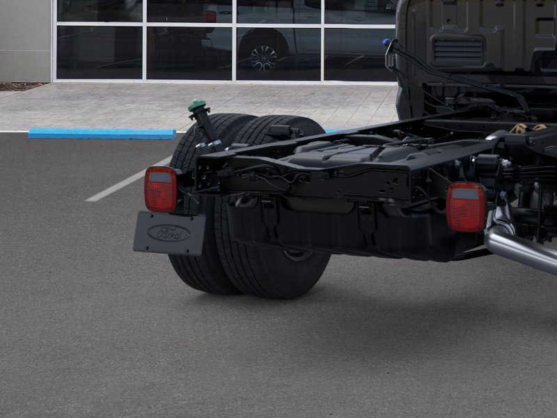 New 2026 Ford F350 4x4 Crew Cab DRW Super Duty image 21