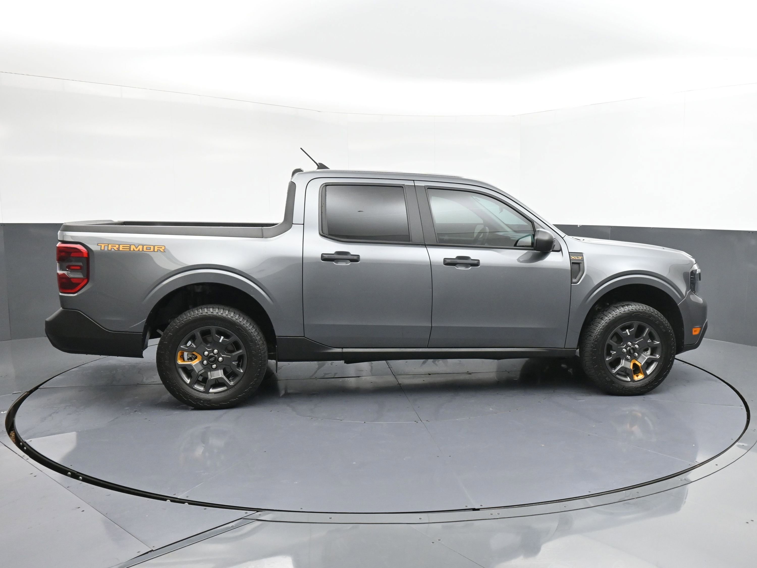 Used 2024 Ford Maverick Tremor w/ Tremor Off-Road Package AWD/4WD image 9