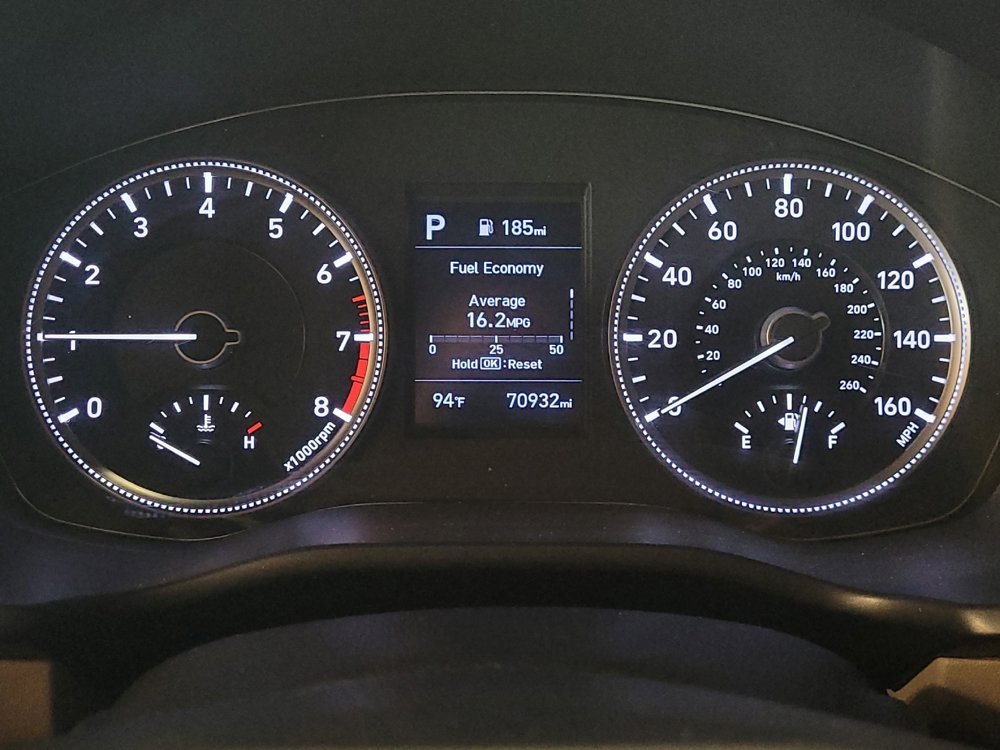 Used 2020 Hyundai Santa Fe SE image 23