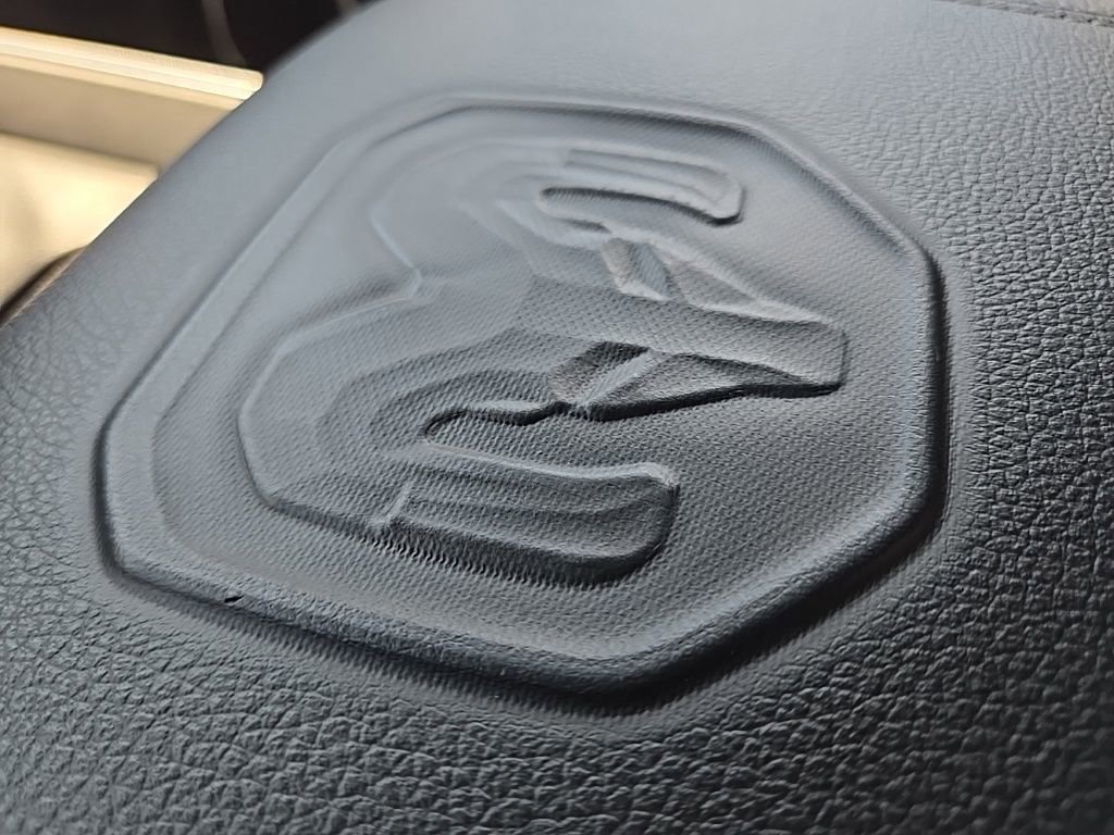 Used 2025 RAM 3500 Laramie w/ Sport Appearance Package AWD/4WD image 34