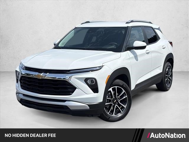 Used 2026 Chevrolet TrailBlazer LT FWD image 1