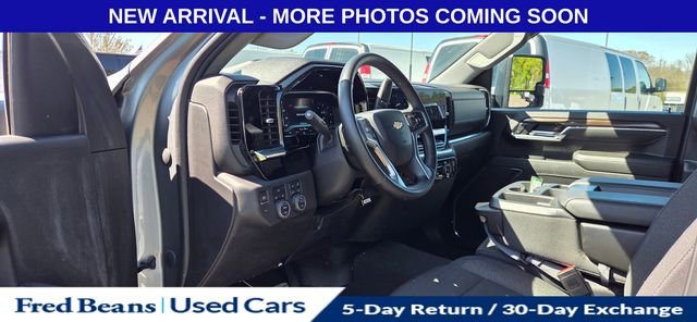 Used 2024 Chevrolet Silverado 2500 LT w/ Convenience Package AWD/4WD image 11