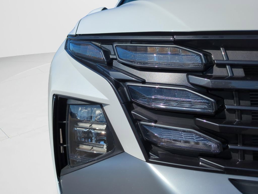 Certified 2025 Hyundai Tucson SEL image 28