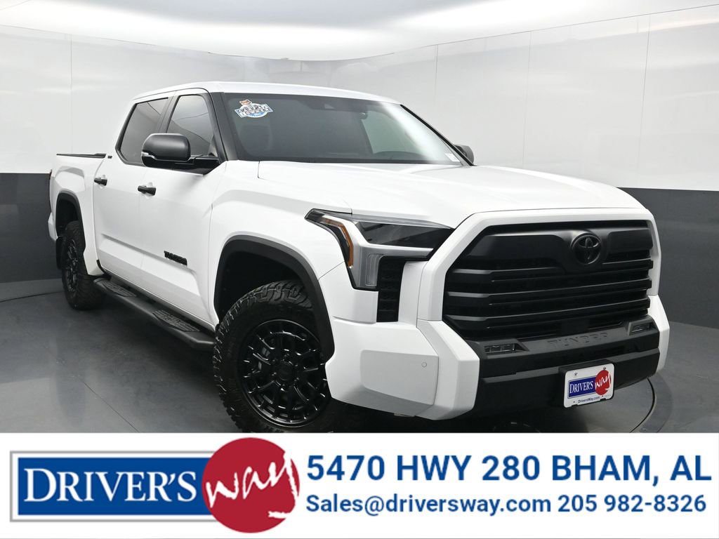 Used 2025 Toyota Tundra SR5 w/ SR5 Convenience Package