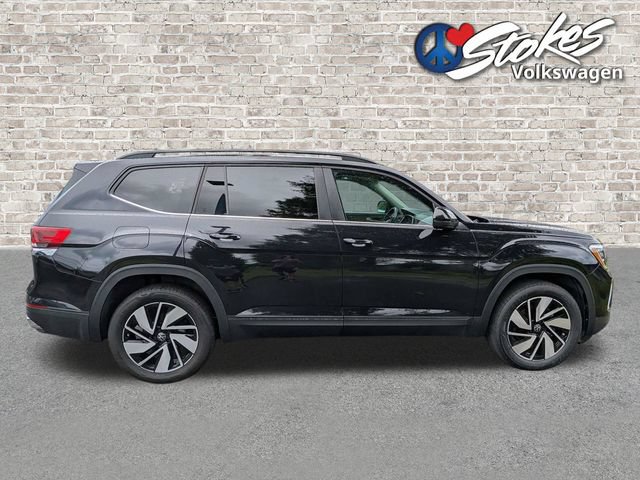 Certified 2025 Volkswagen Atlas SE AWD/4WD image 3