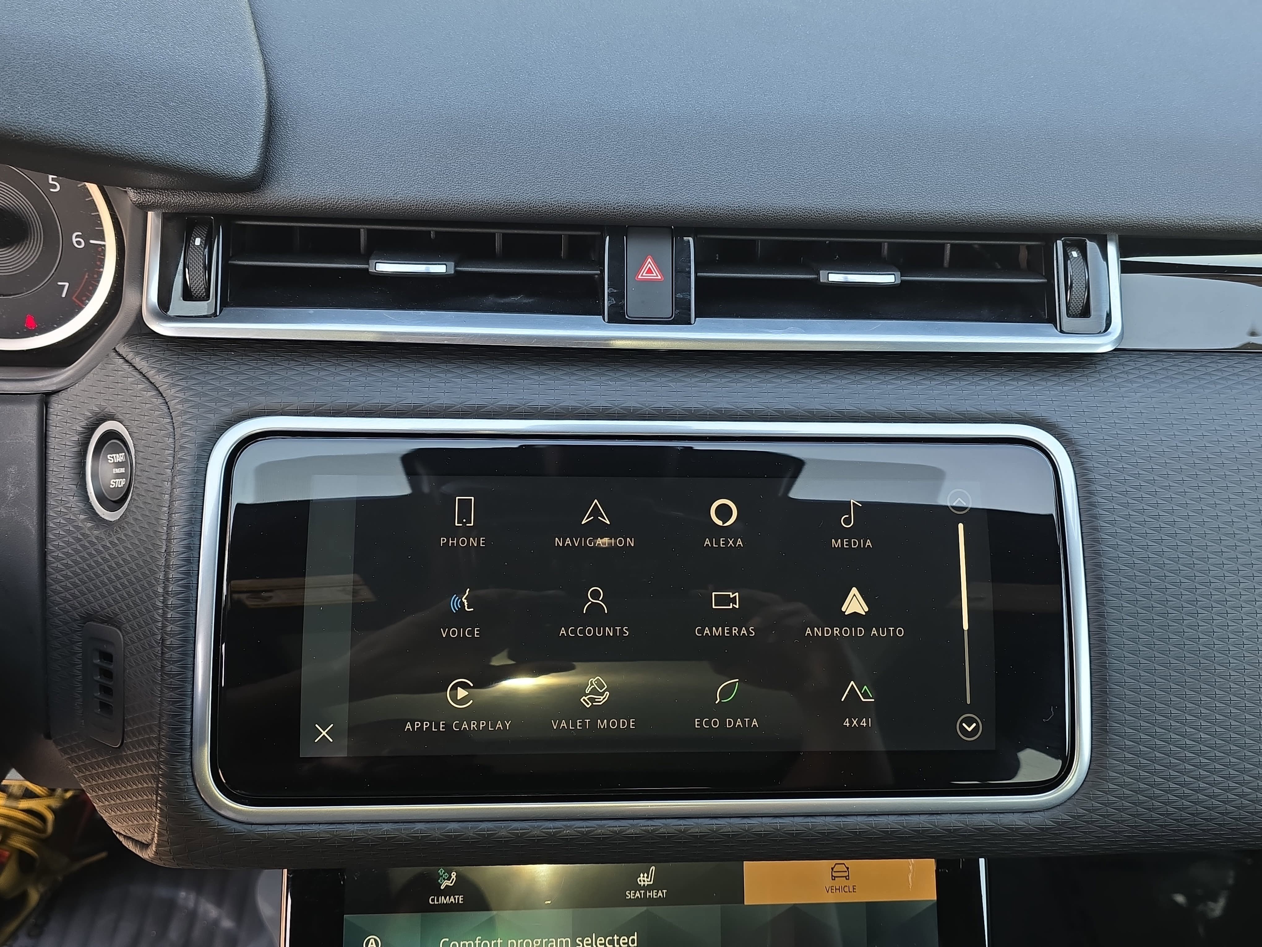 Used 2023 Land Rover Range Rover Velar R-Dynamic S AWD/4WD image 22