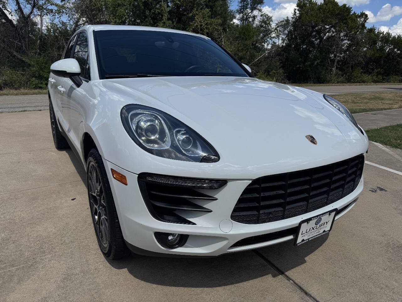 Used 2015 Porsche Macan S AWD/4WD image 3