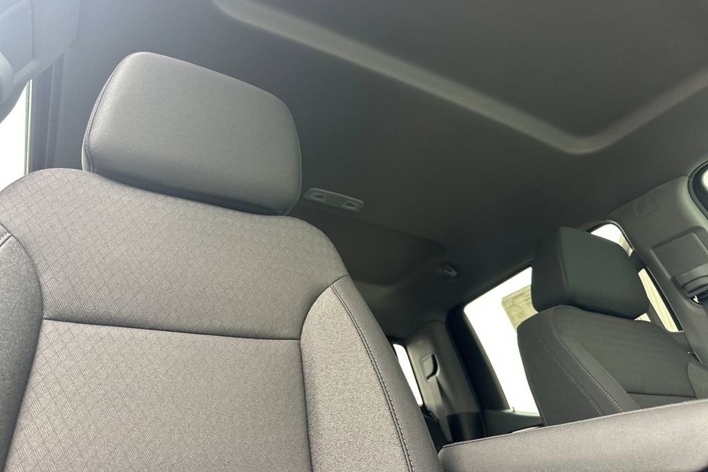New 2026 GMC Sierra 1500 SLE AWD/4WD image 14