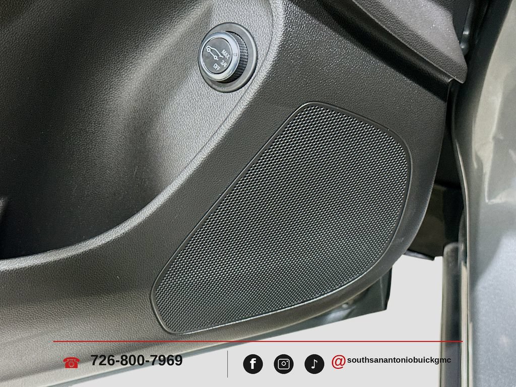 Certified 2025 Buick Envista Sport Touring w/ Convenience I Package FWD image 19