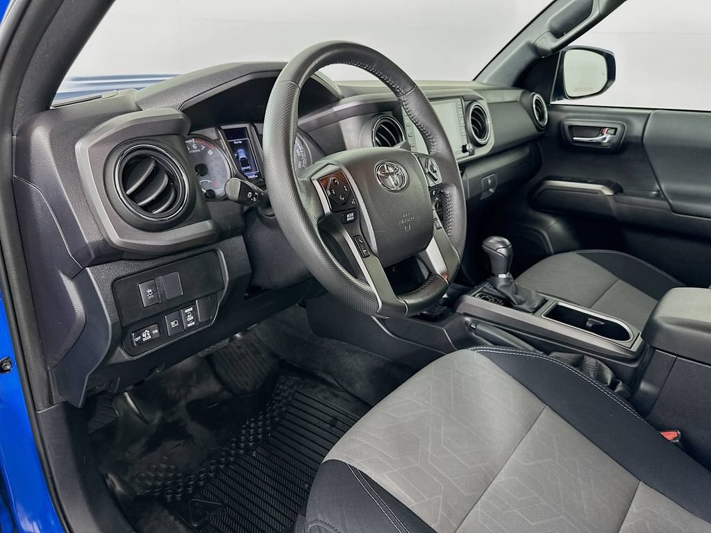 Certified 2021 Toyota Tacoma TRD Sport w/ Technology Package AWD/4WD image 9