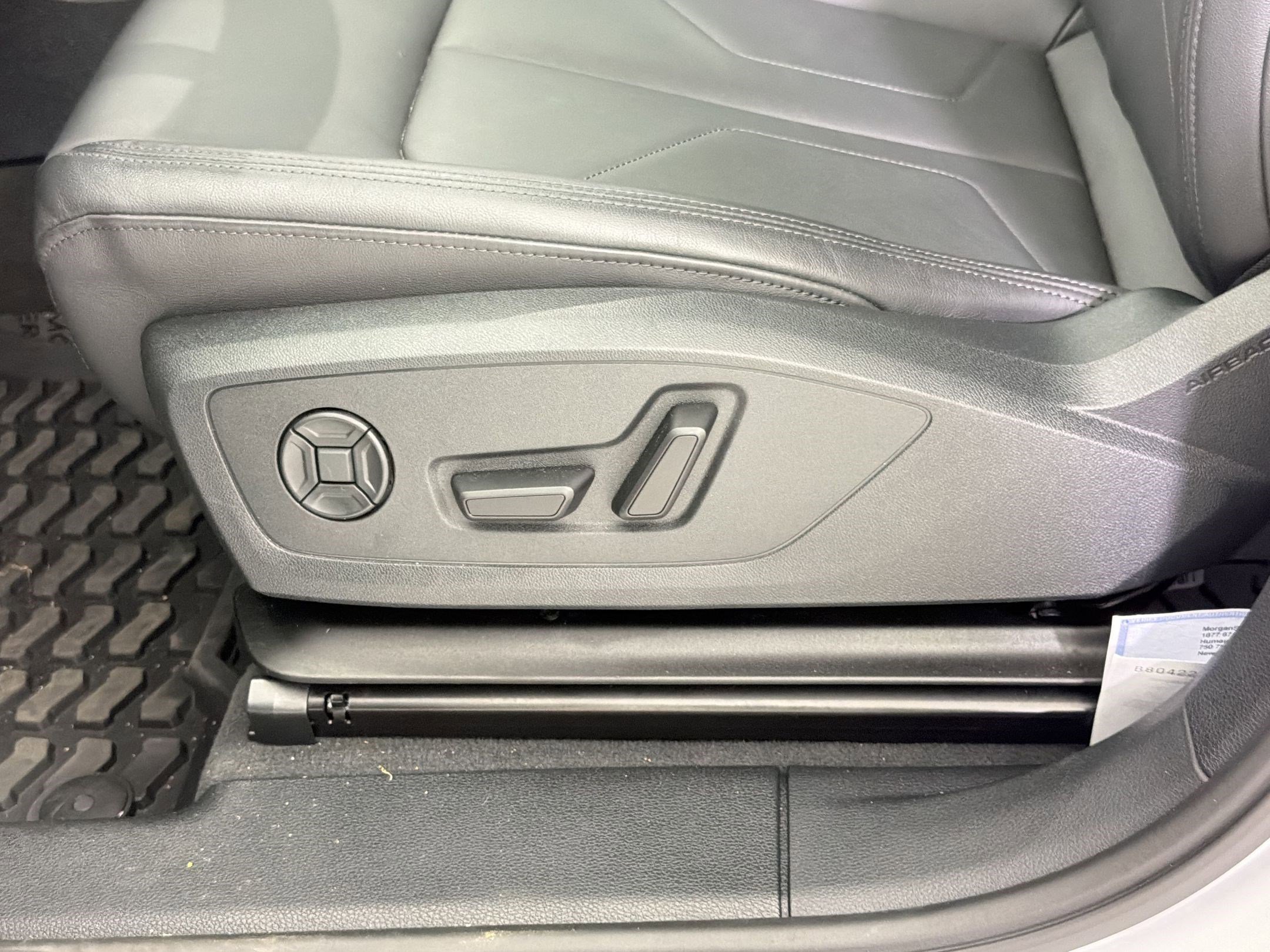Certified 2025 Audi Q3 2.0T Premium image 14