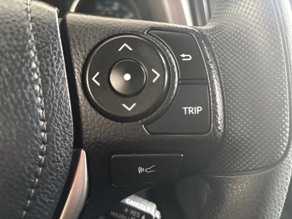 Used 2018 Toyota RAV4 LE w/ All Weather Liner Package image 9