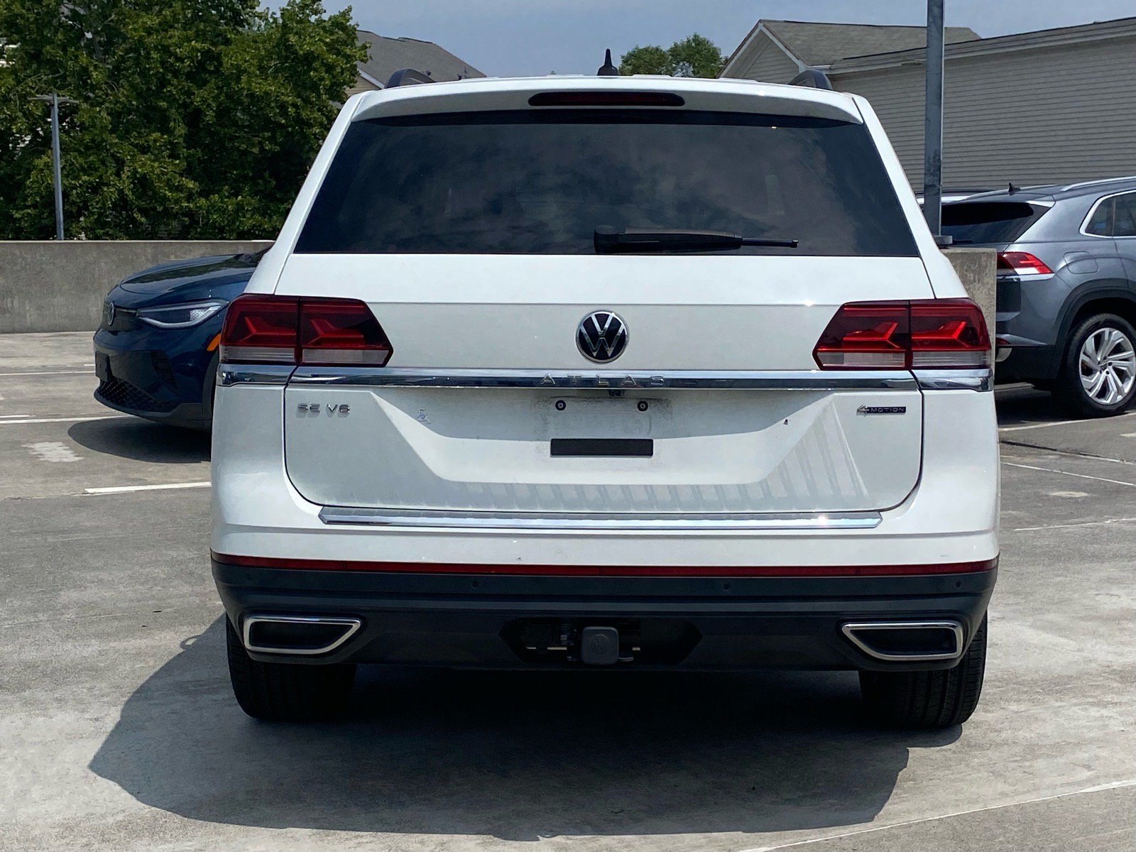 Certified 2023 Volkswagen Atlas SE w/ Panoramic Sunroof Package AWD/4WD image 4