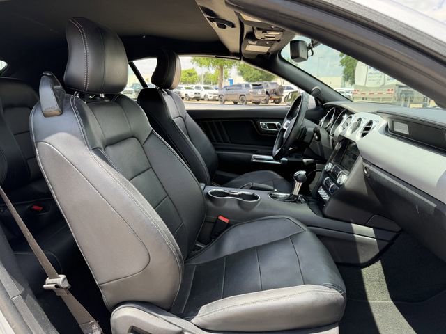 Used 2016 Ford Mustang Premium RWD image 26