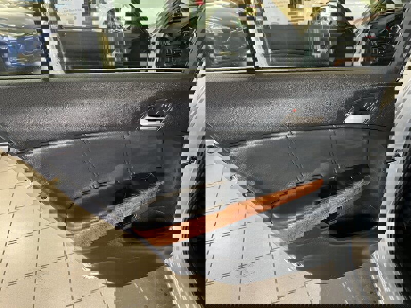 Used 2012 Honda Accord EX-L image 23