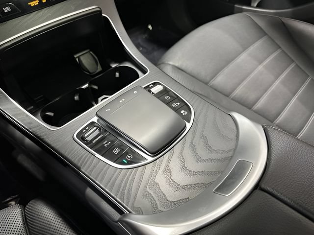 Used 2022 Mercedes-Benz GLC 300 4MATIC Coupe image 27