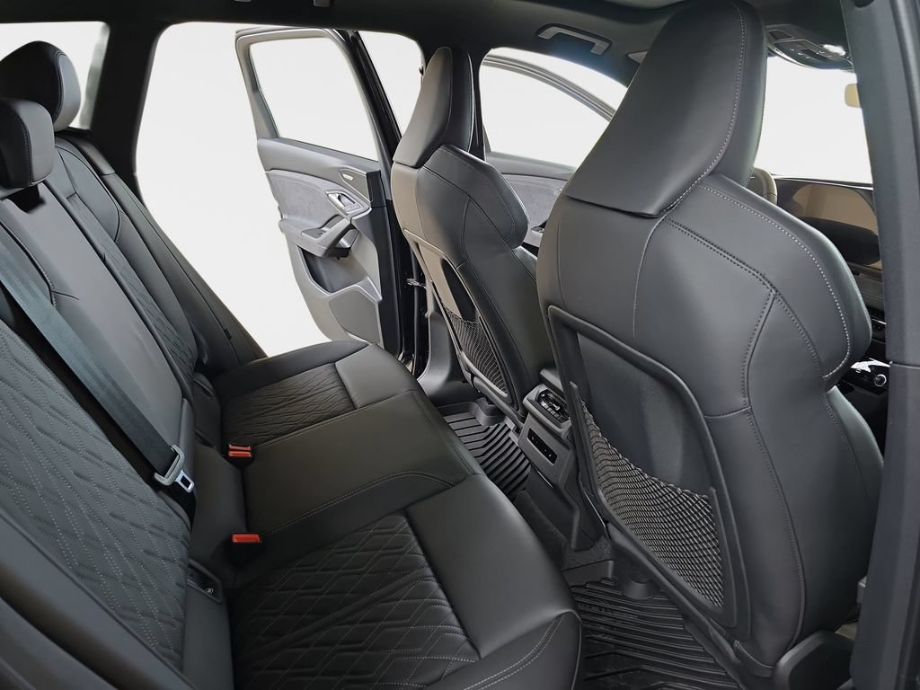 New 2027 Audi SQ6 e-tron Premium Plus AWD/4WD image 11