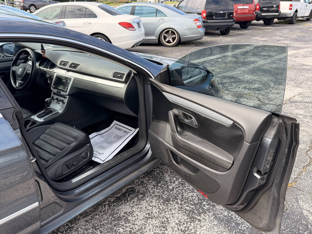 Used 2013 Volkswagen CC Sport FWD image 11