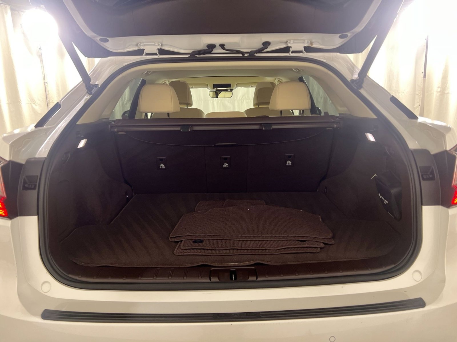 Used 2020 Lexus RX 350 AWD w/ Premium Package image 25