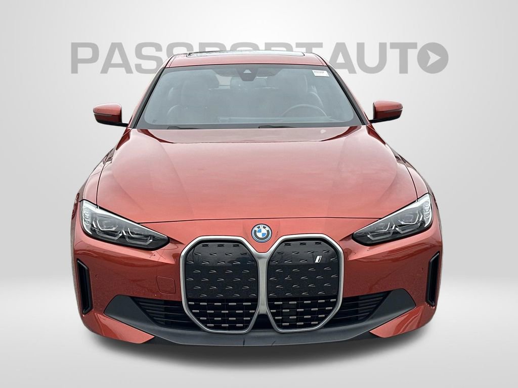 Used 2023 BMW i4 eDrive35 w/ Premium Package image 7