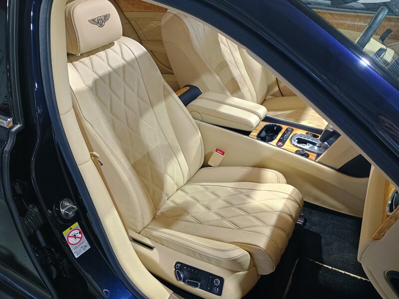Used 2014 Bentley Flying Spur W12 AWD/4WD image 37