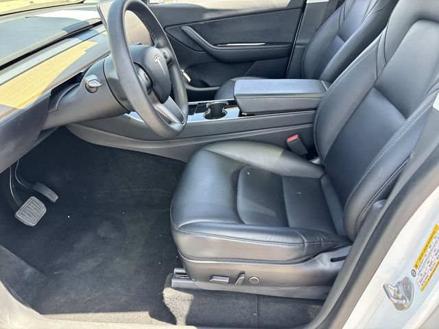 Used 2021 Tesla Model Y AWD image 19