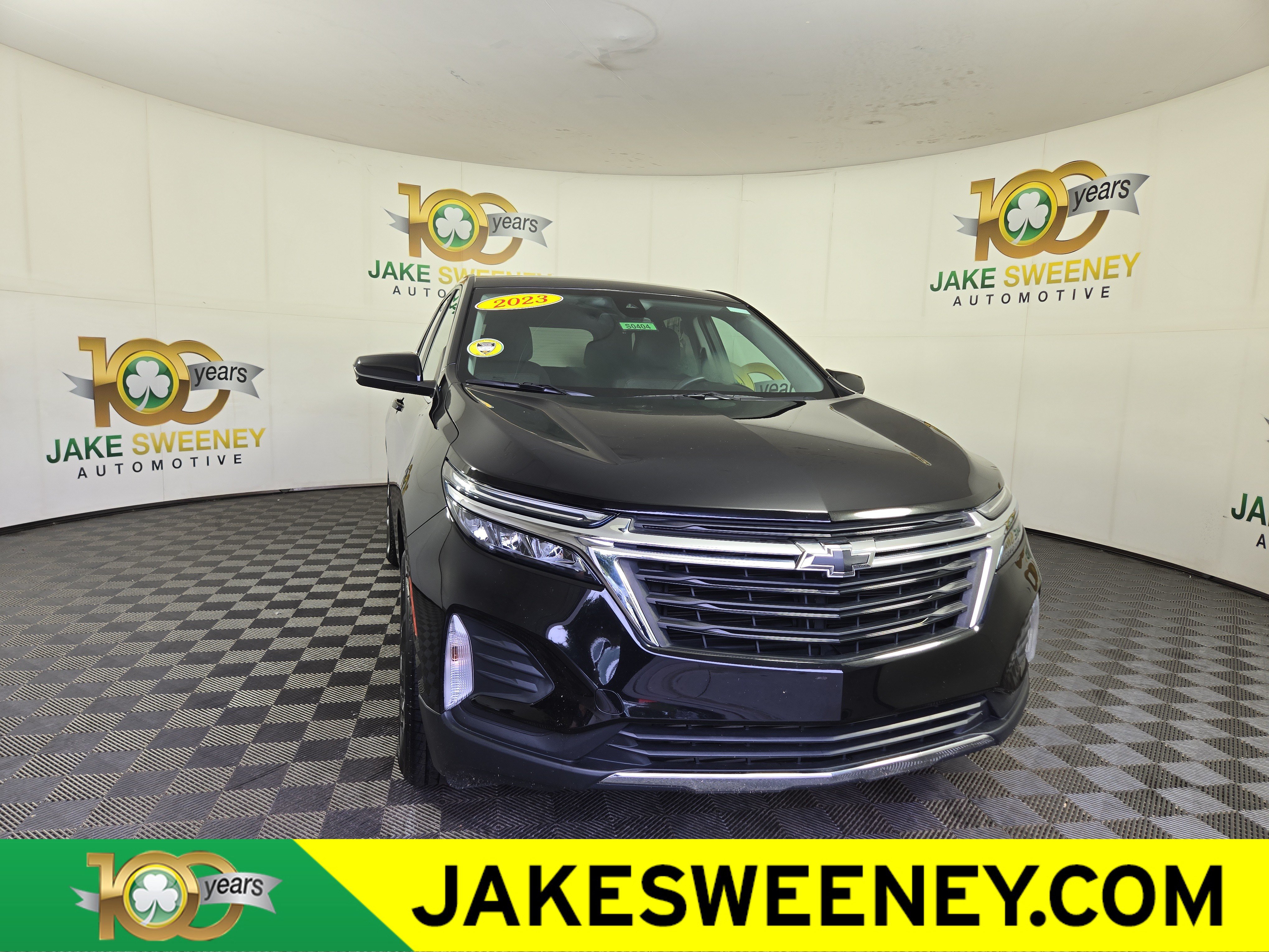 Used 2023 Chevrolet Equinox LT FWD image 1